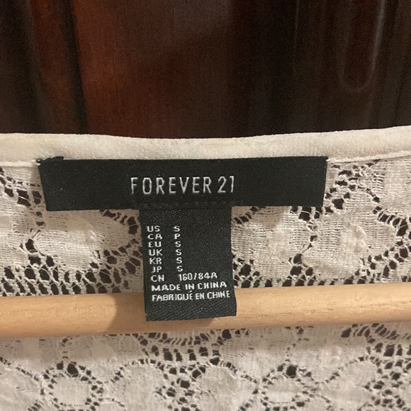 Romantic Dress - Picture 6 of 8